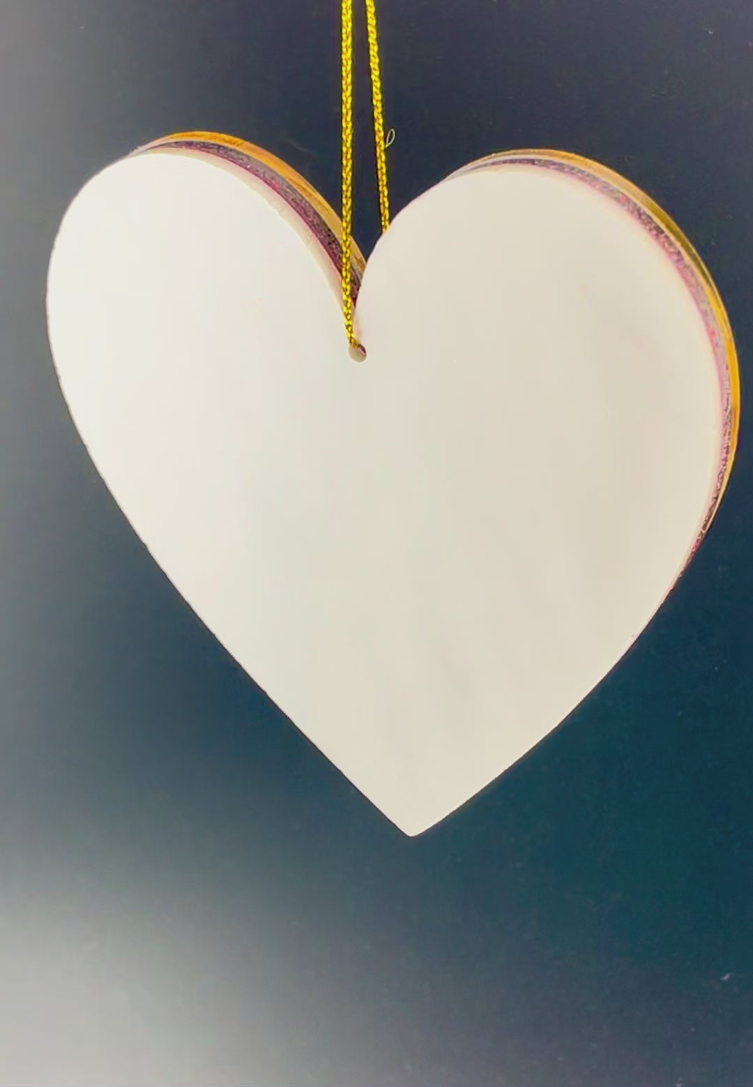 
                  
                    Load and play video in Gallery viewer, Valentine’s Heart Ornament - Gold
                  
                